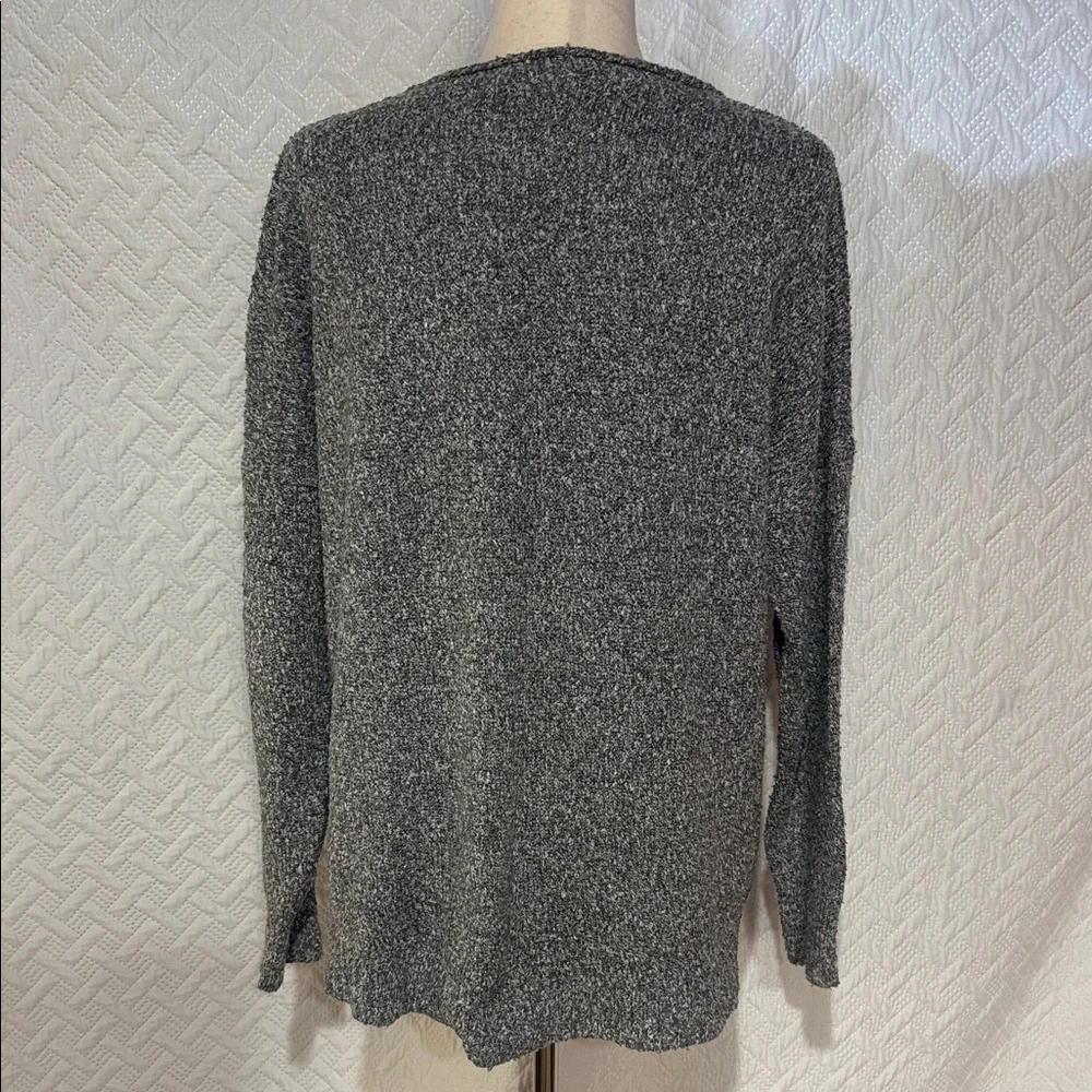 14th & Union Charcoal Women's Crew Neck Sweater - Picture 2 of 3
